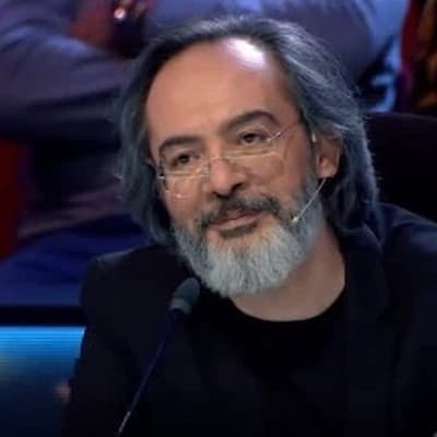 آهنگ کارن همایونفر | دانلود همه آهنگ های کارن همایونفر کامل