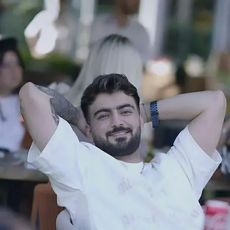 بنر آهنگ رامین تجنگی تو دلی منی نازار گیان